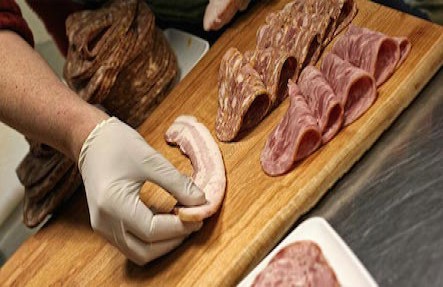 Herbed Smoked Turkey Deli Slices